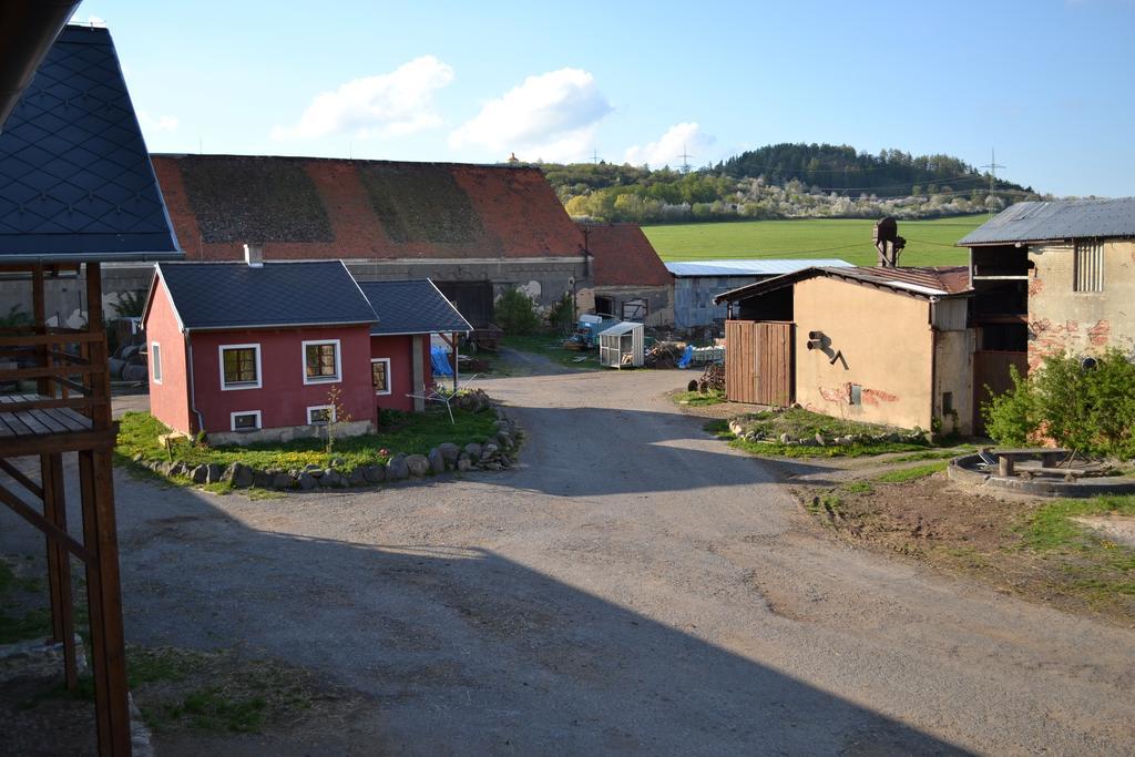 Penzion Dvůr Krasíkov Kokasice Quarto foto